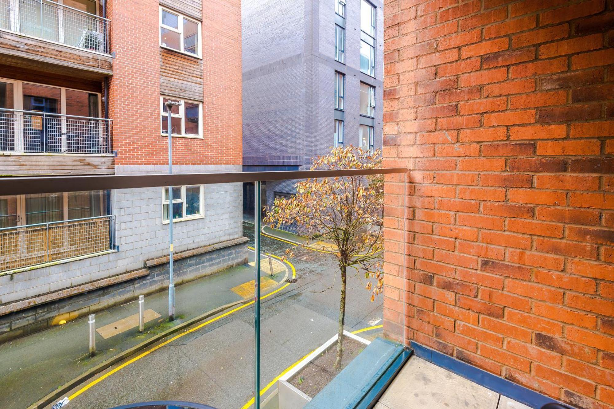 Hilltop Serviced Apartments- Northern Quarter 맨체스터 외부 사진