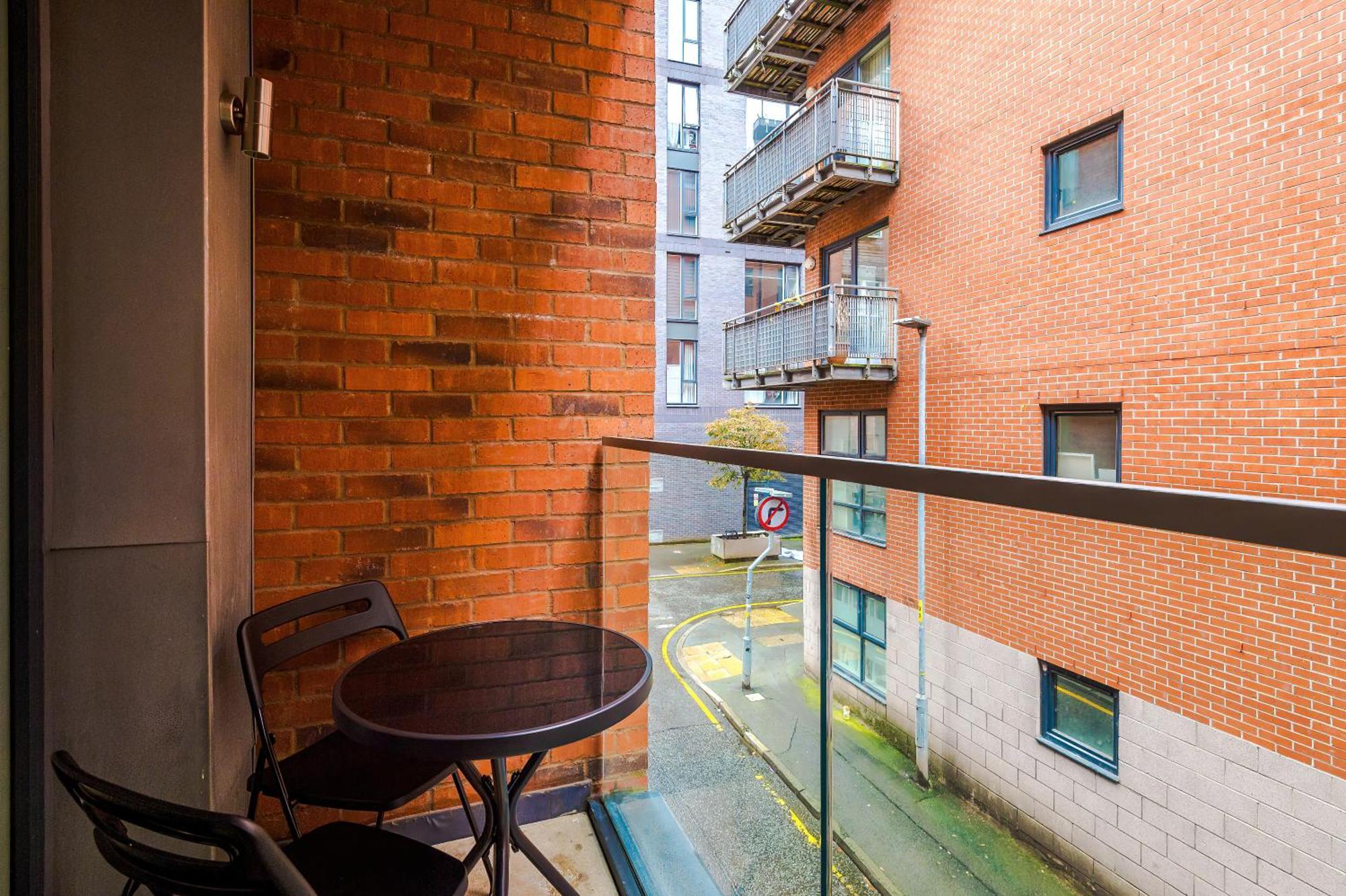 Hilltop Serviced Apartments- Northern Quarter 맨체스터 객실 사진